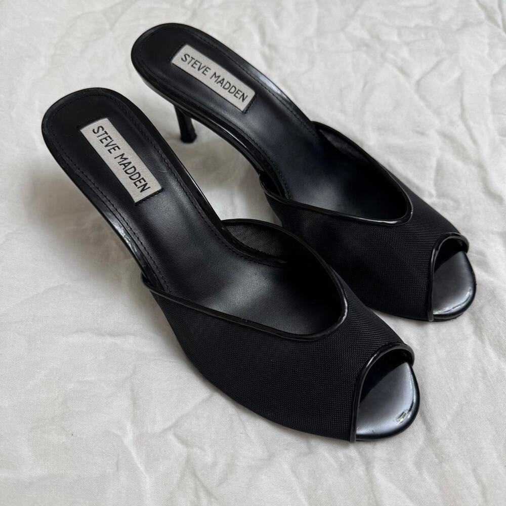 Steve Madden Rowe Peep Toe Heels